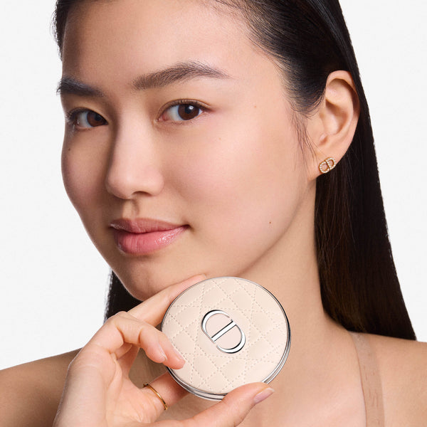 Load image into Gallery viewer, DIOR FOREVER NUDE RADIANT FILTER