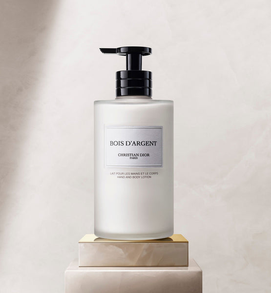 Load image into Gallery viewer, MOISTURIZING LOTION