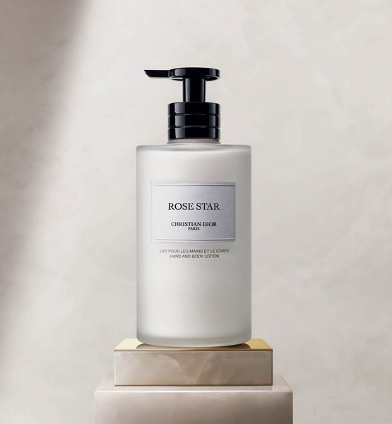 Load image into Gallery viewer, MOISTURIZING LOTION