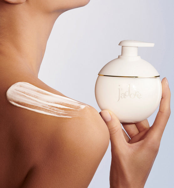 Load image into Gallery viewer, J’ADORE LES ADORABLES BODY MILK