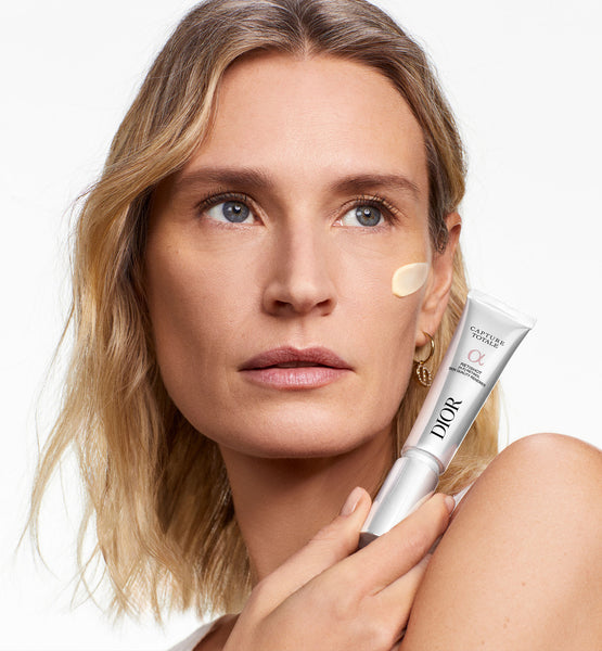 Load image into Gallery viewer, CAPTURE TOTALE RETISHOT