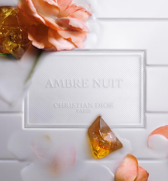 Load image into Gallery viewer, SCENTED CANDLES
