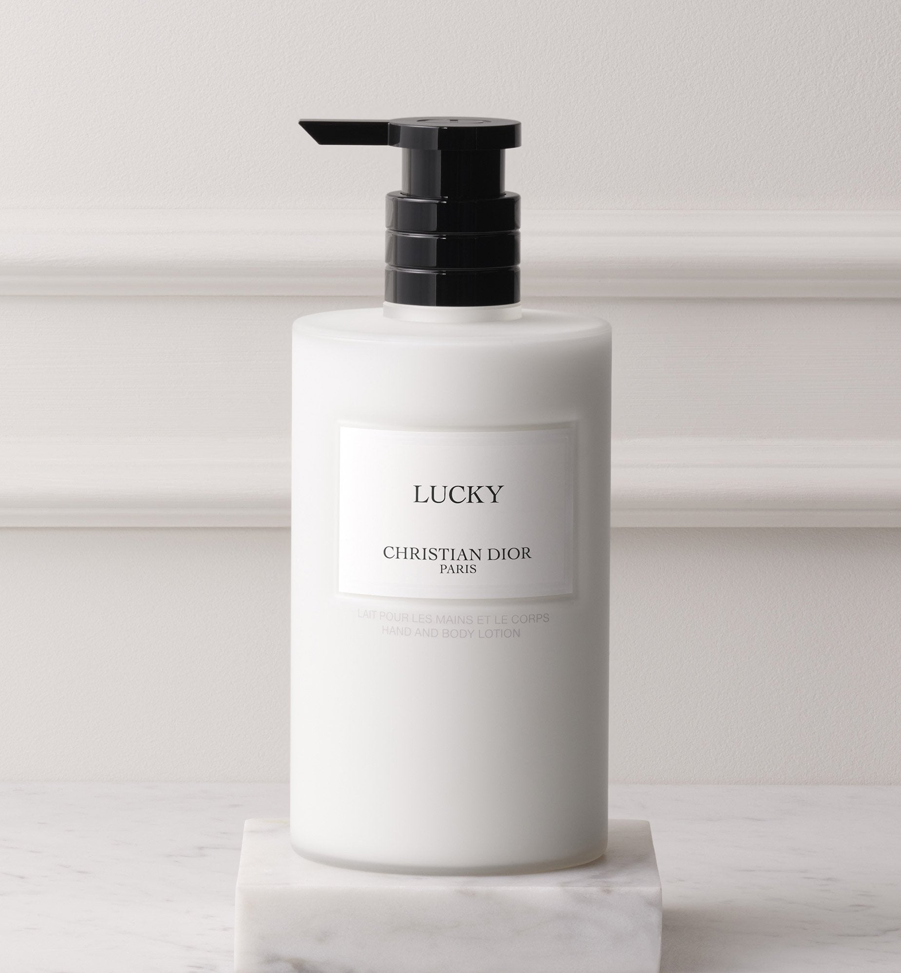 LUCKY HYDRATING BODY LOTION DIOR ZA